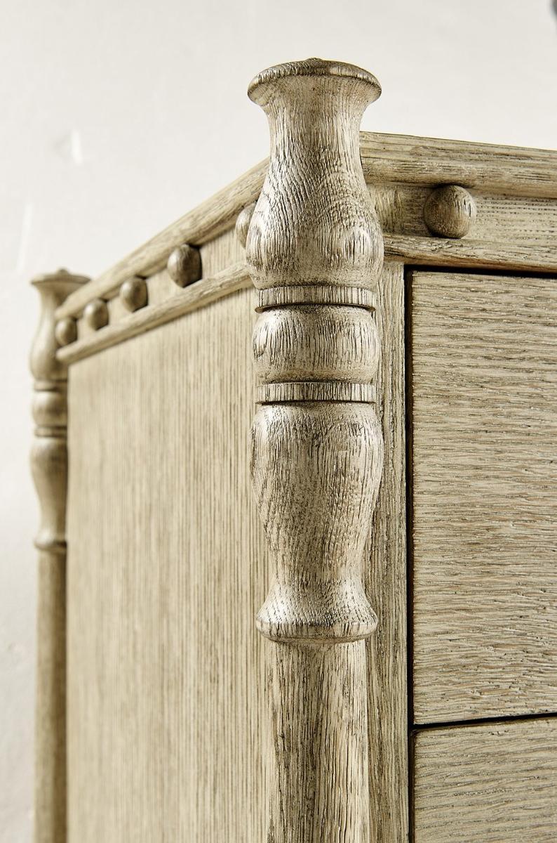 Cómoda Morris Greyed Oak