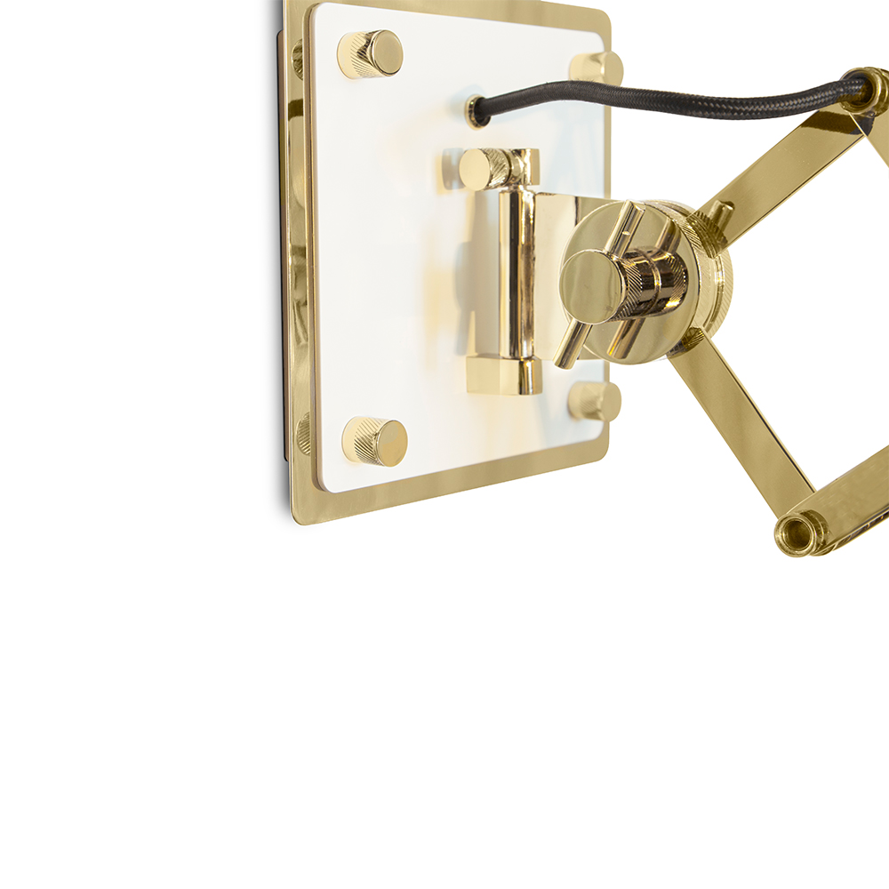 Candeeiro de parede trombonista