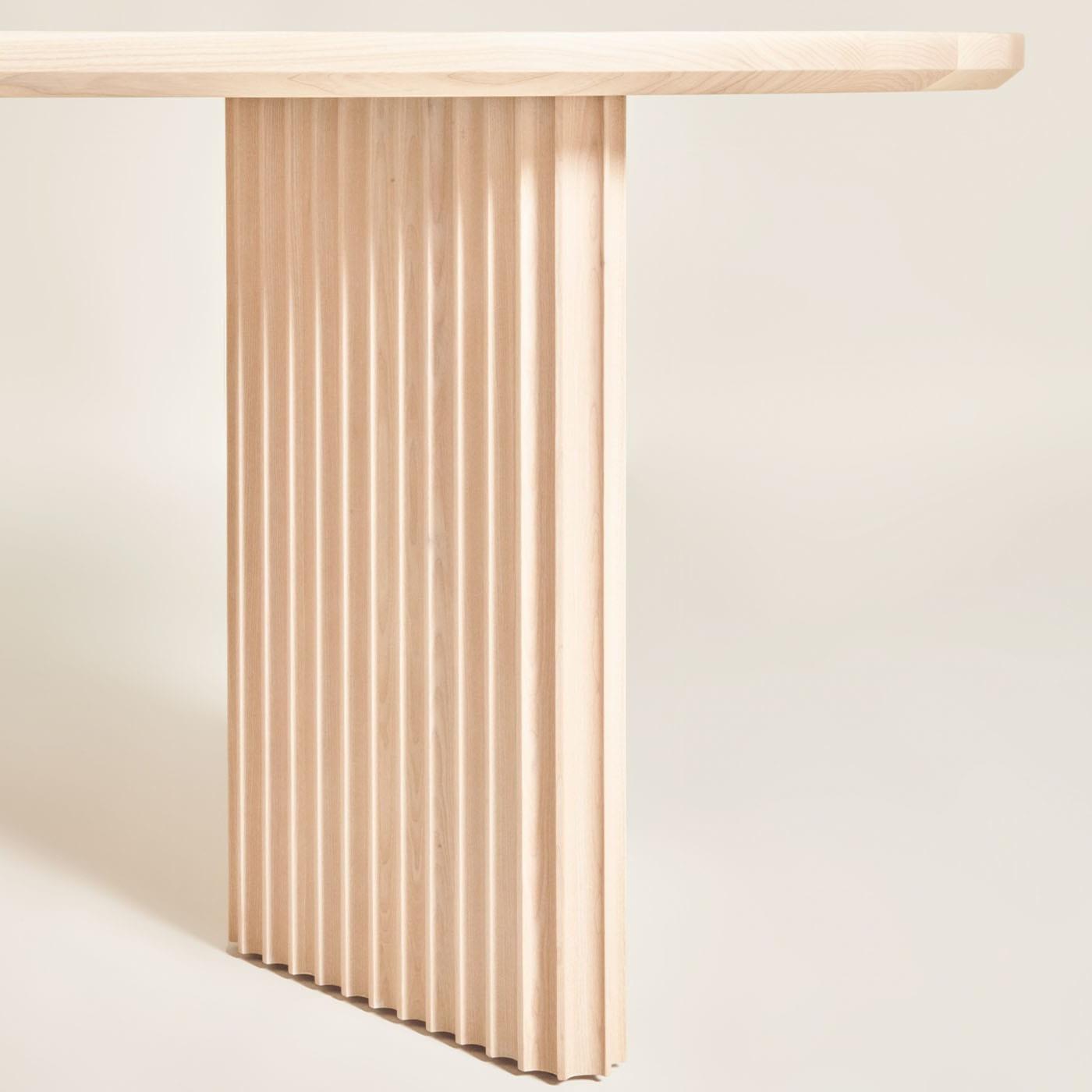 Mesa Basalto Freixo Natural