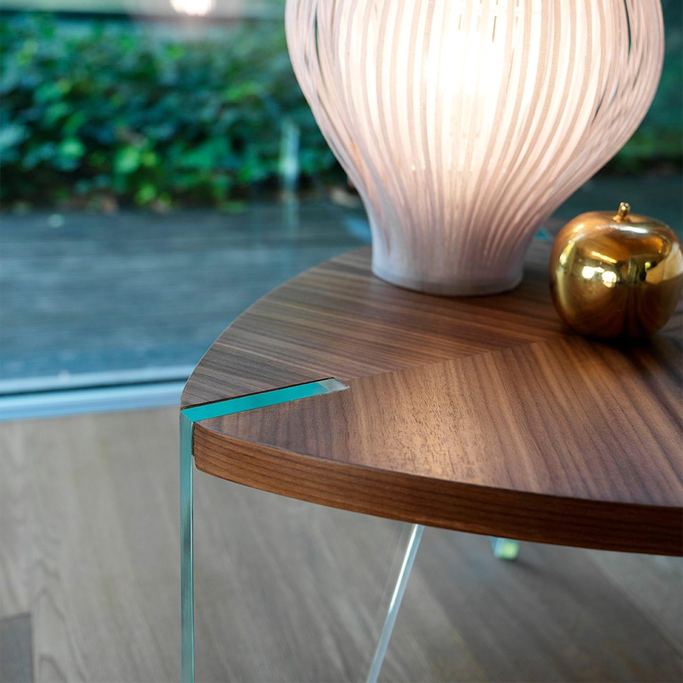 Mesa de Centro Castanha Sospeso | Dimensões: Ø 60 cm
