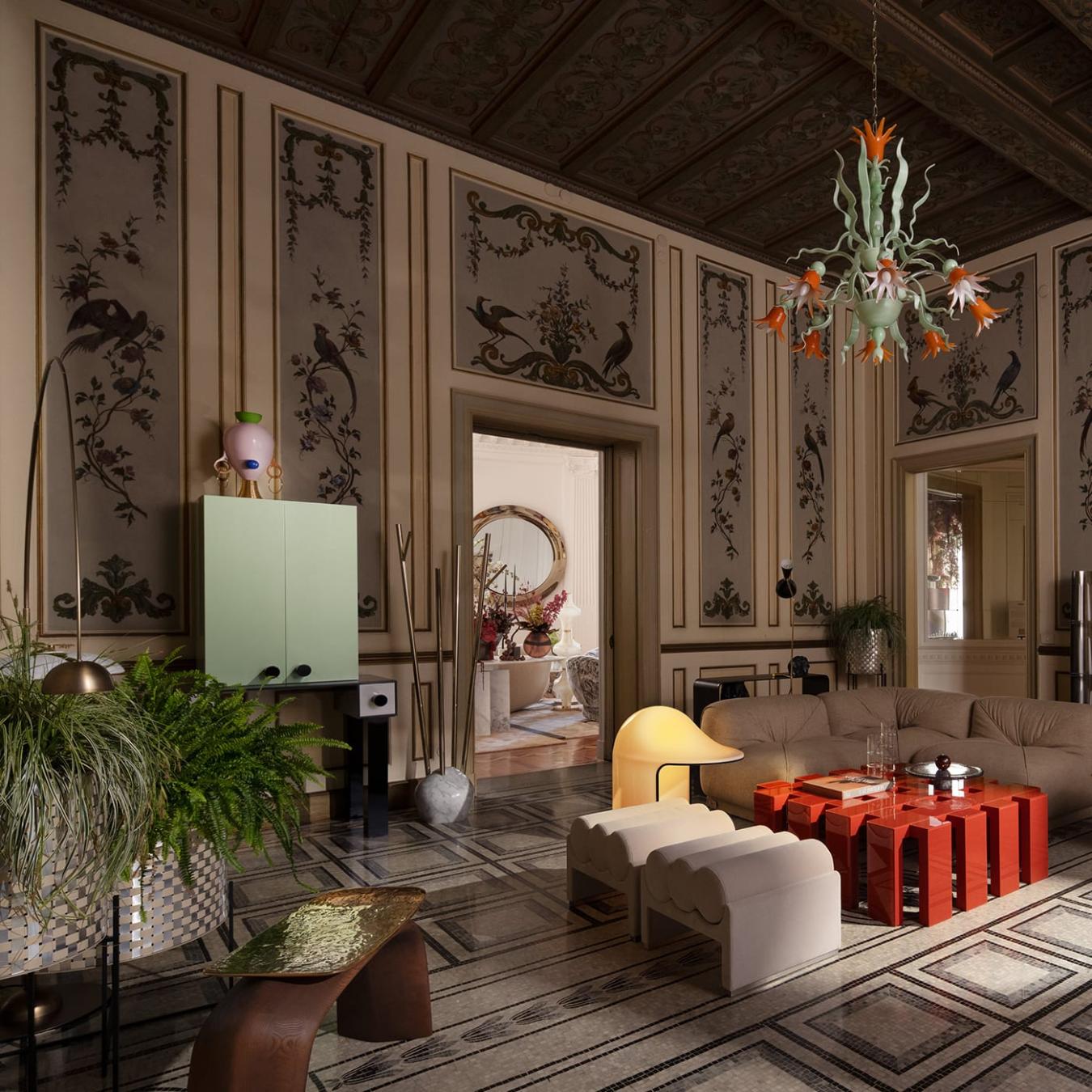 Cabide de Pé Tree Dourado