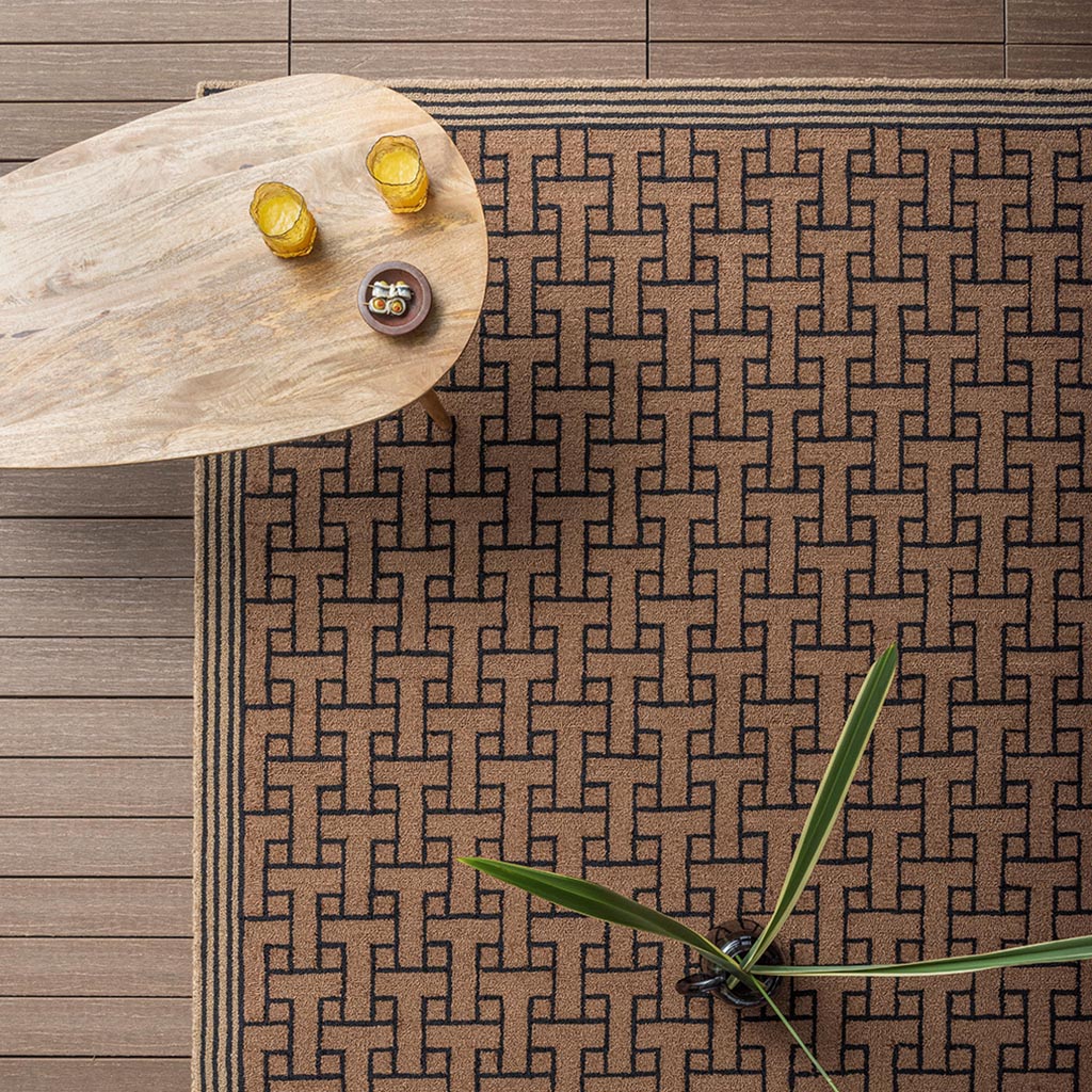 Tapete Exterior Monogram Castanho