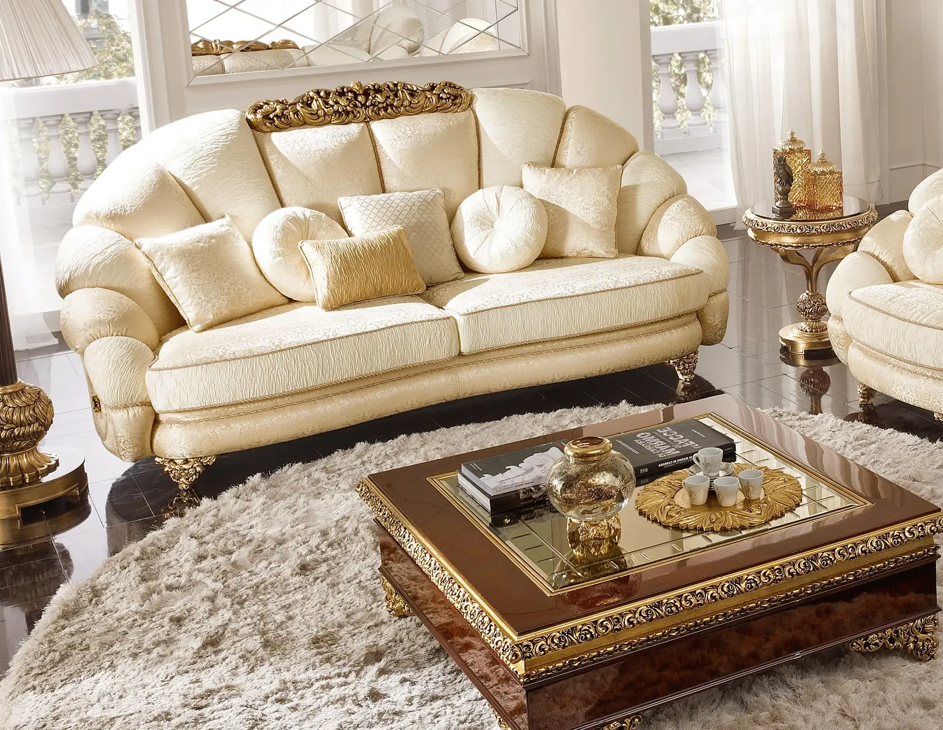 Sofá Italiano em Tecido Royal | Configuração: 2 lugares