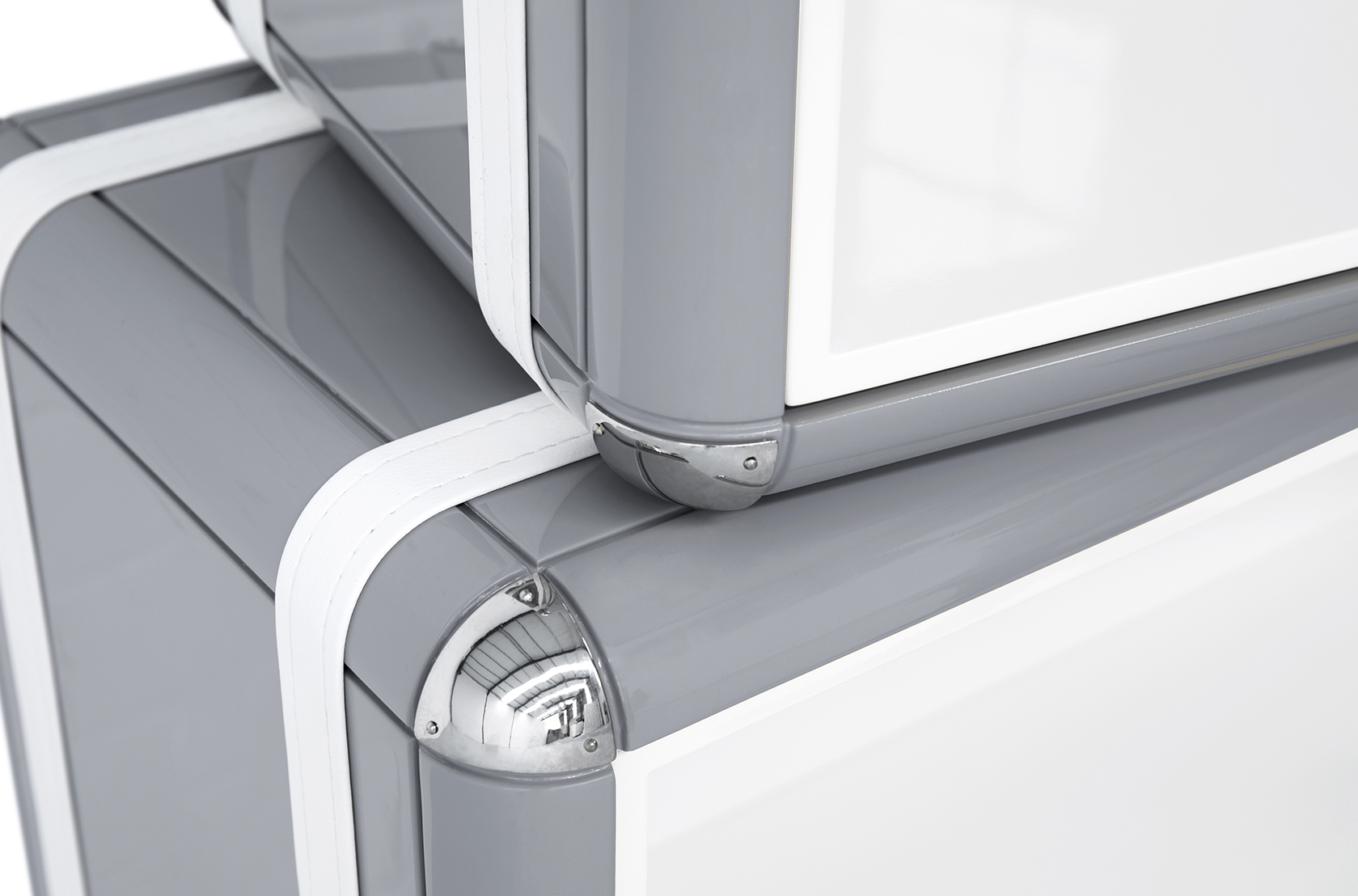 Estante Skyline Tower cinzenta