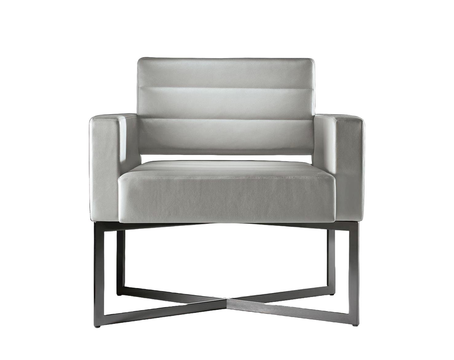 Poltrona Extravagância em Pele