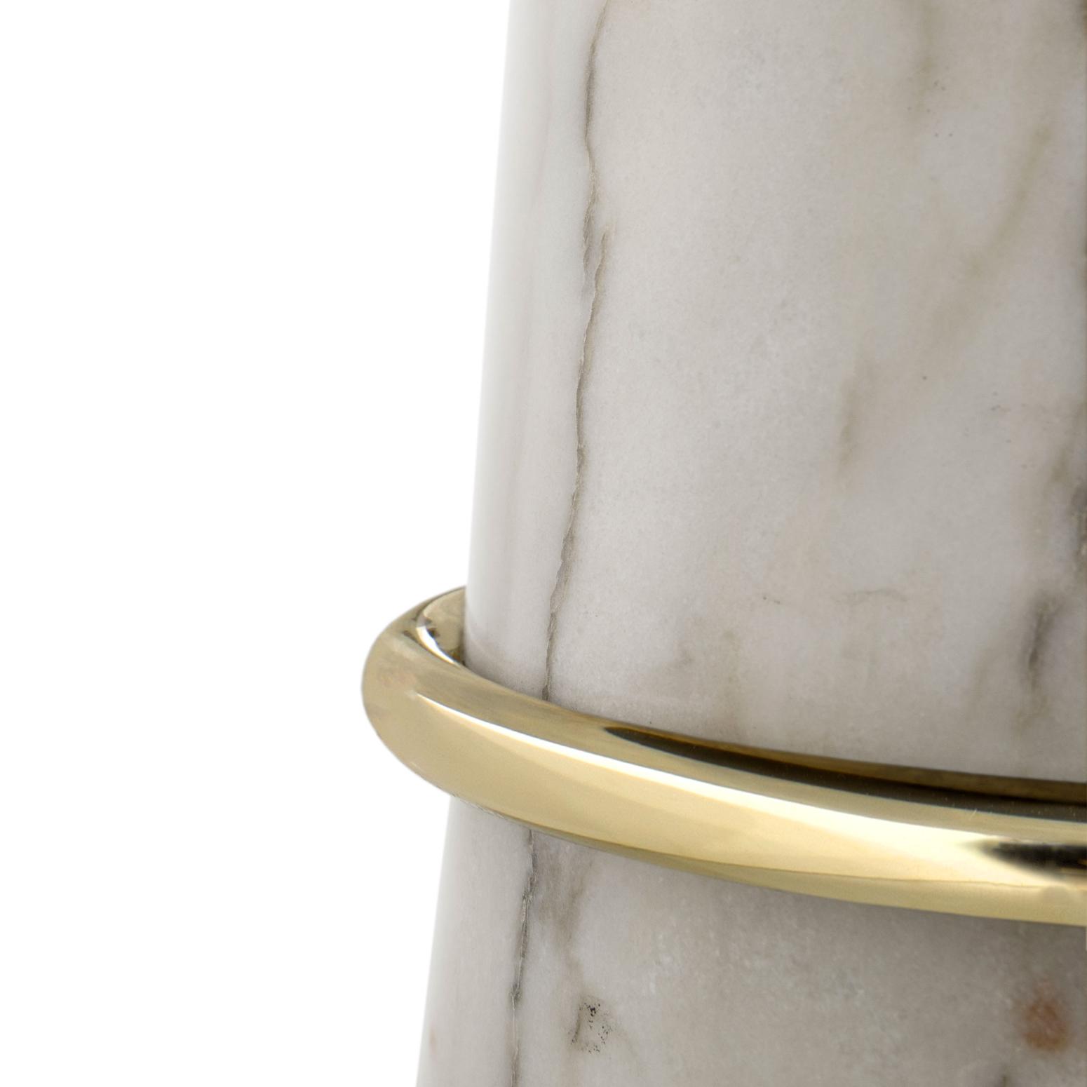 Mesa de Centro em Mármore