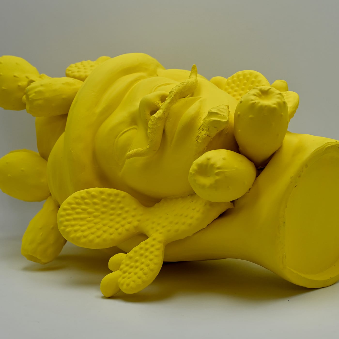 Escultura única Moor's Head amarela