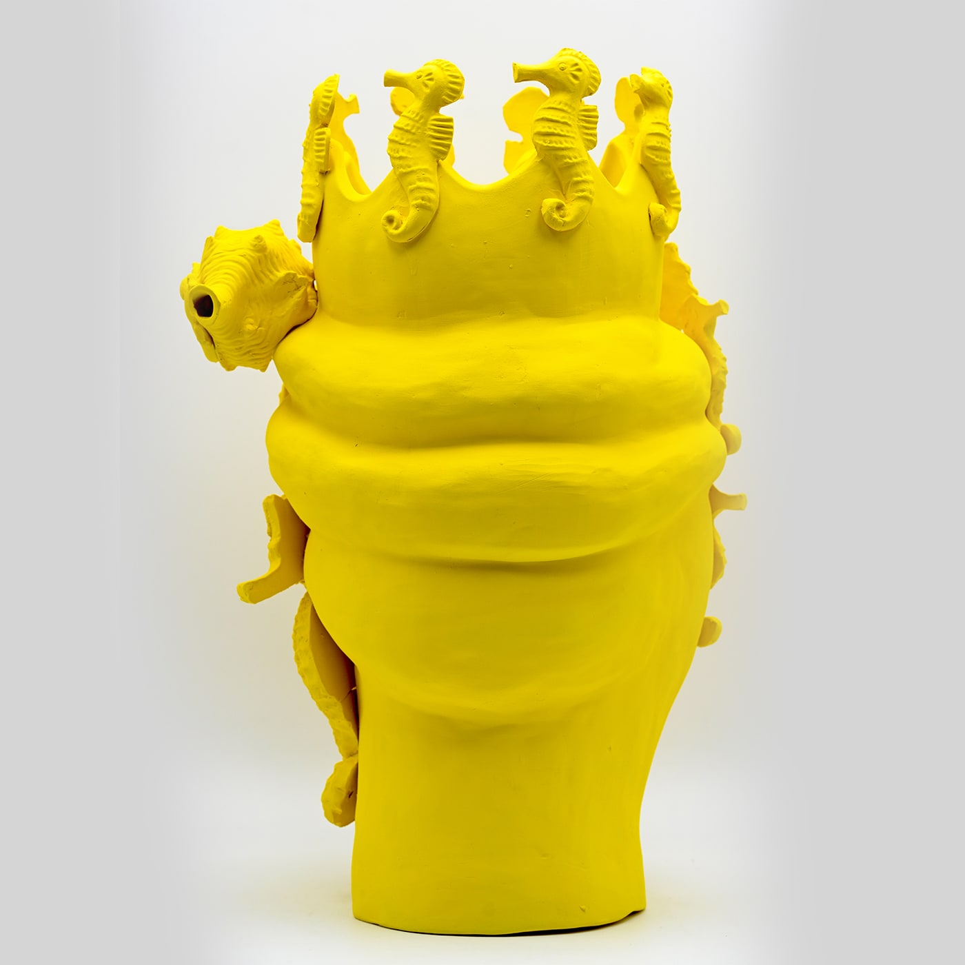 Escultura Moor's Head amarela