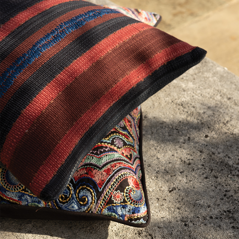 Almofada Naraya Rouge 60 × 40