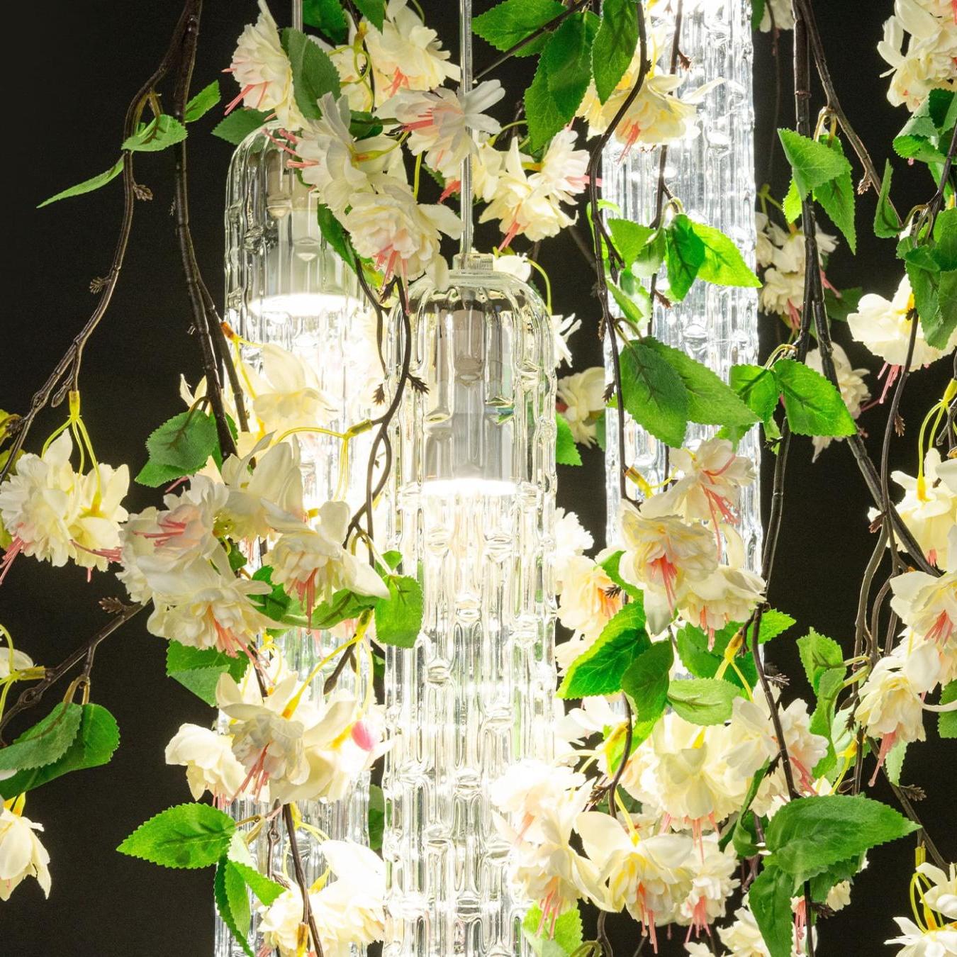 Lustre Pequeno White Cascade