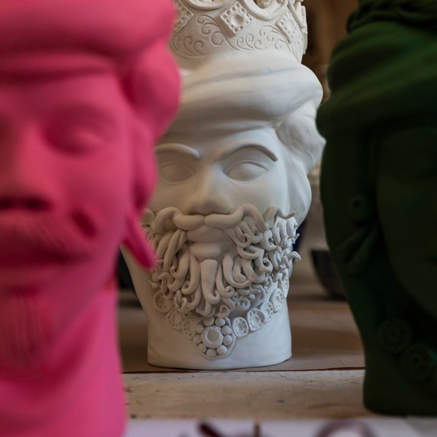 Escultura Moor's Head cinzenta