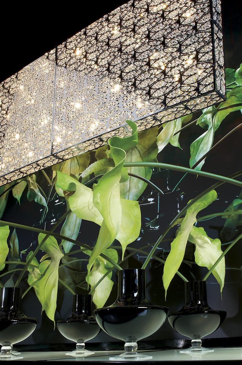 Lustre Arabesque Cube