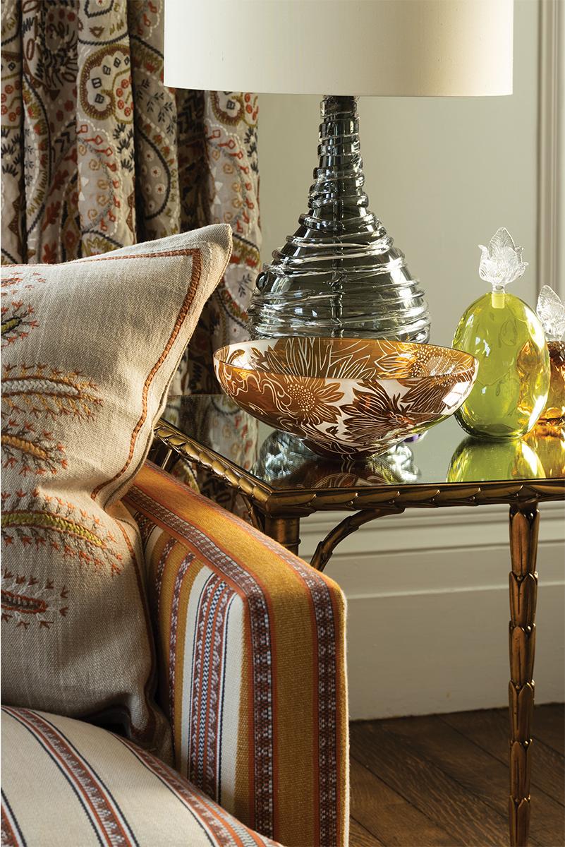 Mesa Lateral Bastian