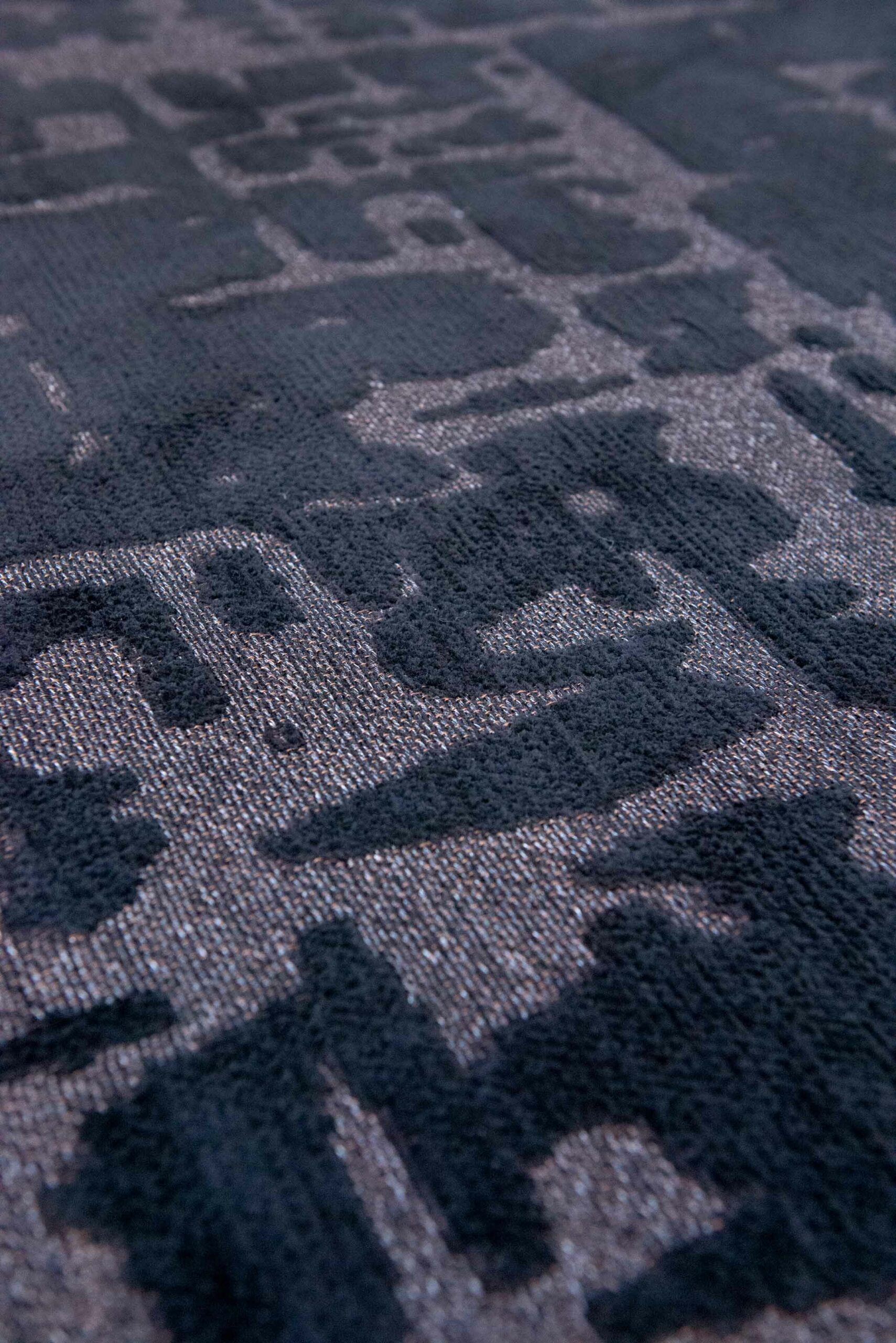 Tapete Black Water 9200 Redondo