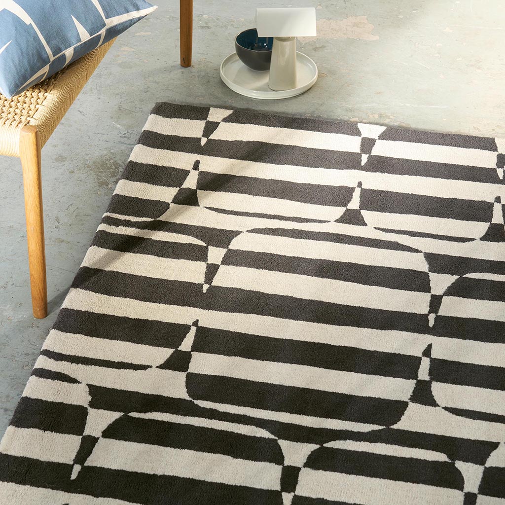 Tapete Lohko Stripe Carvão | Tamanho: 250 × 350 cm