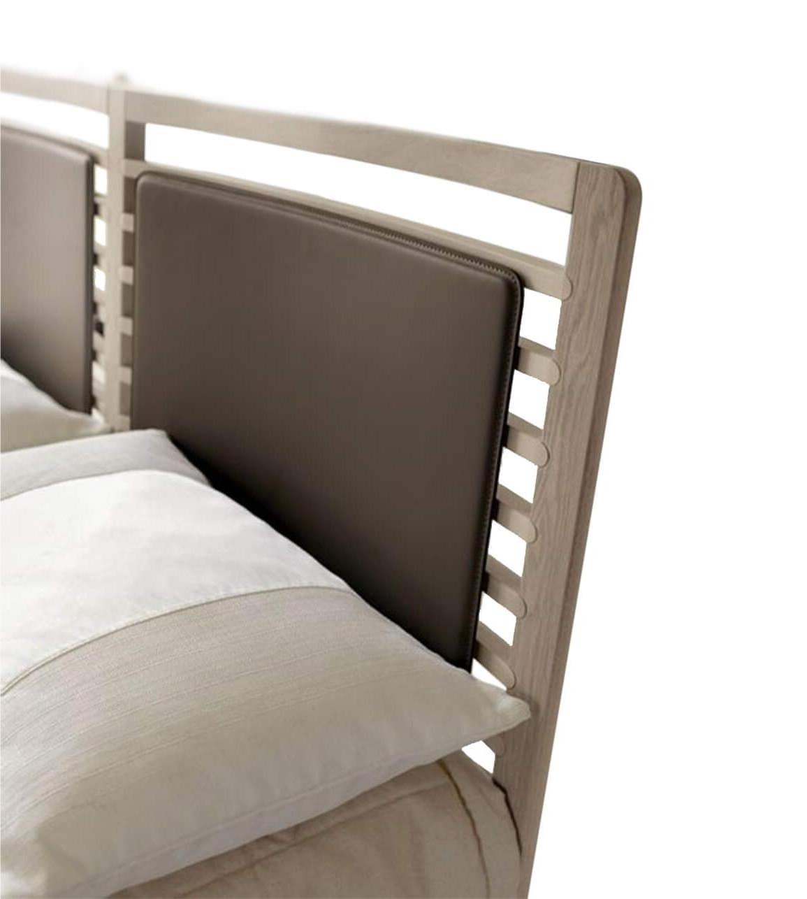 Cama Italiana Essentia | Acabamento: Grey solid walnut