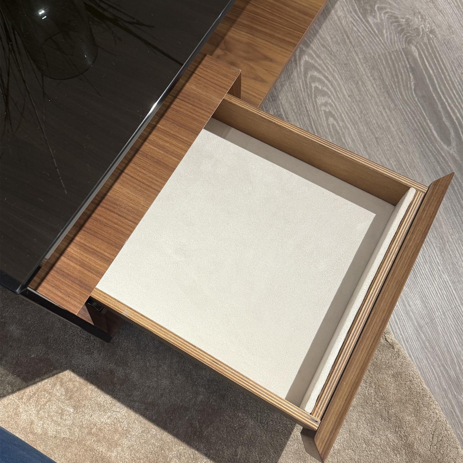 Mesa de Centro Peter com Tampo em Vidro