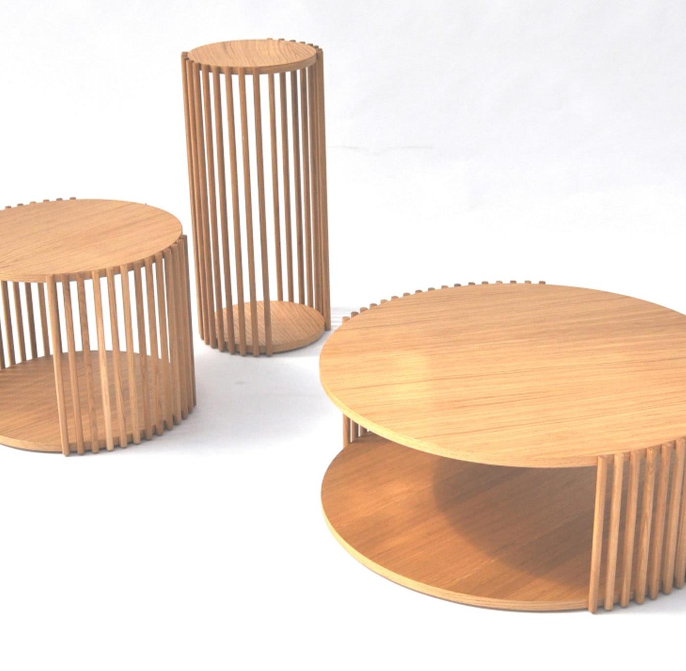 Mesa de Centro Baixa Elegante em Carvalho