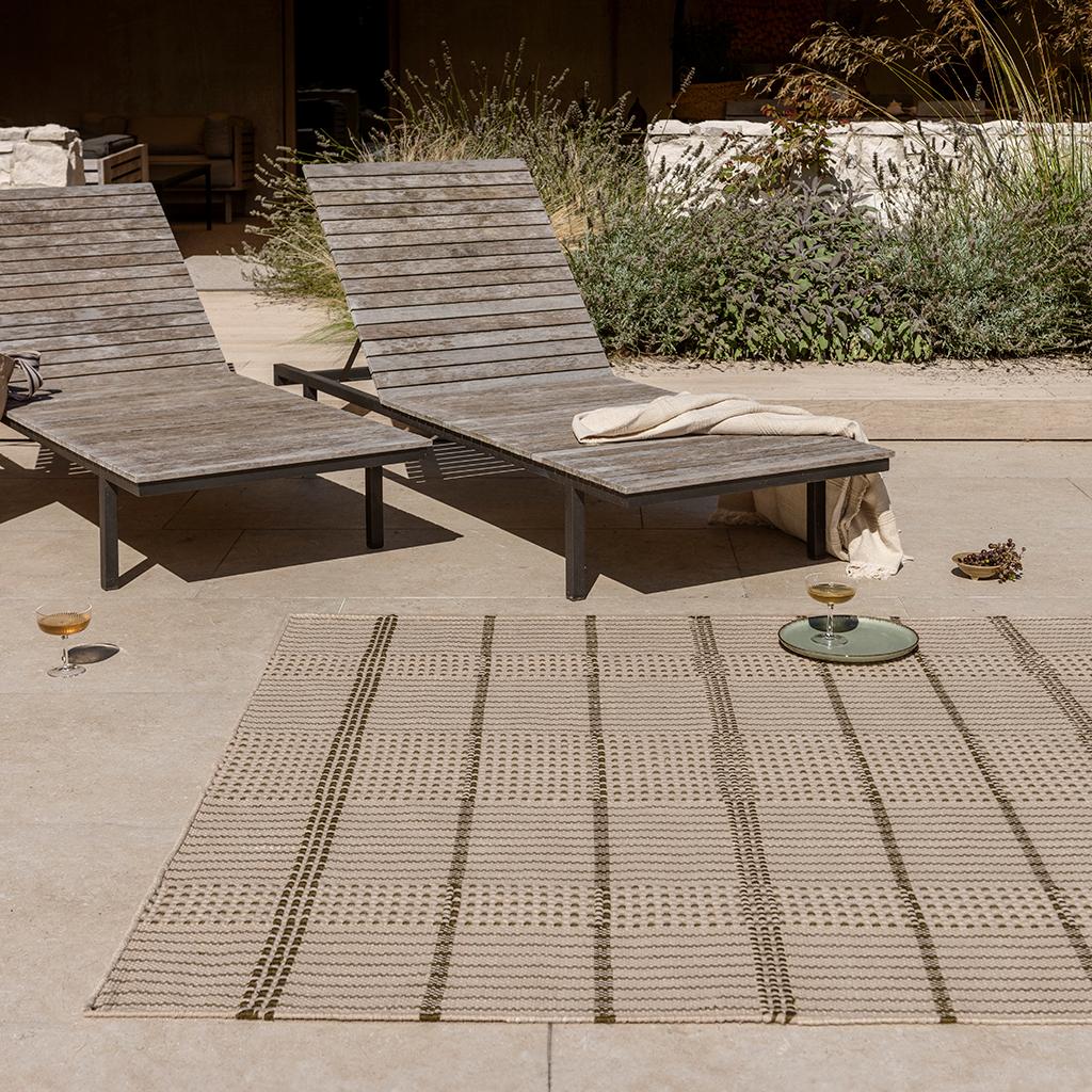 Tapete Exterior Zona Olive Stitch | Tamanho: 140 × 200 cm