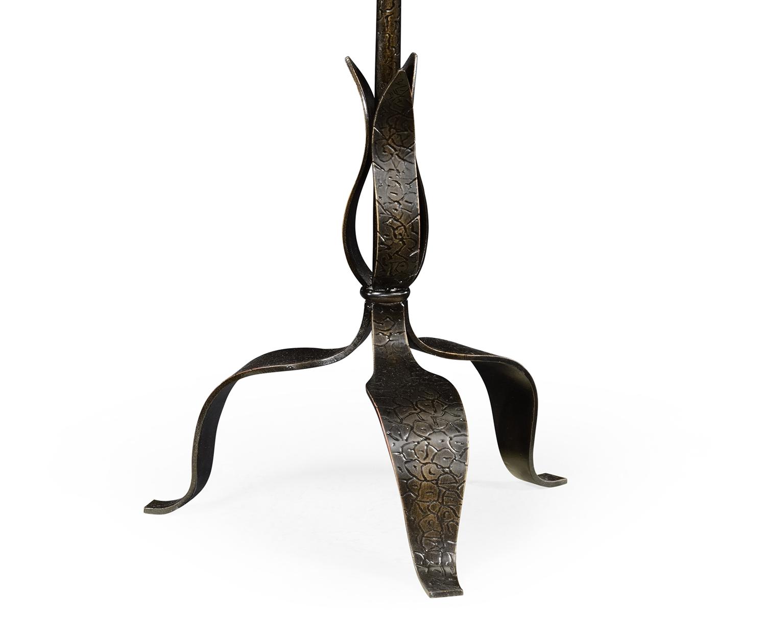 Mesa de Cocktail Marcia com Acabamento Bronzeado