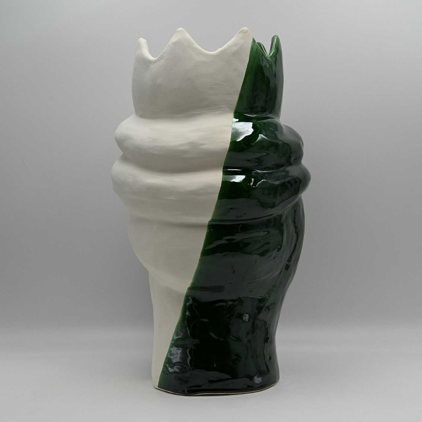 Escultura Moor's Head verde e branca