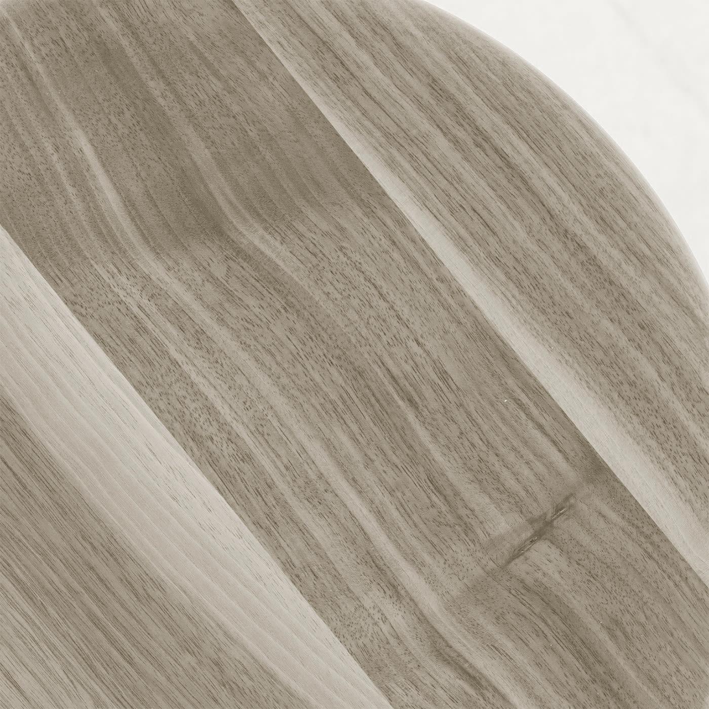 Banquinho alto cinzento Invito