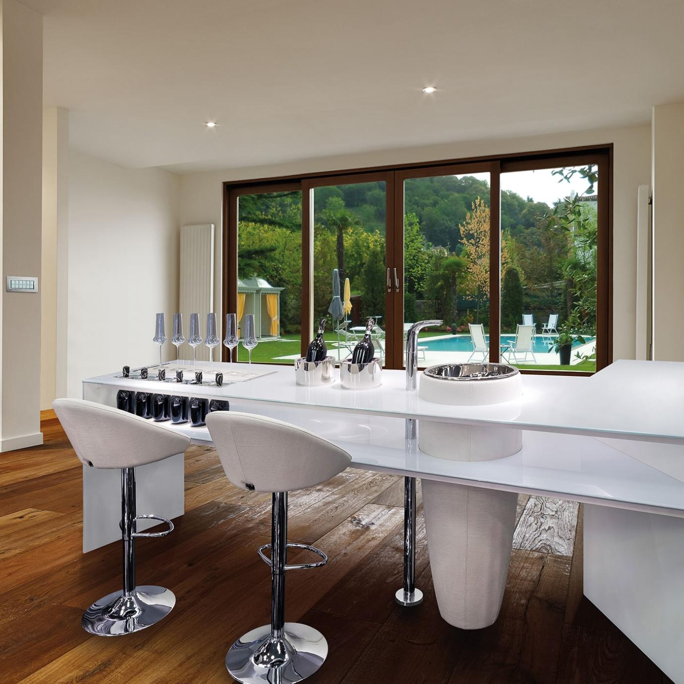 Balcão de Bar Branco Essential