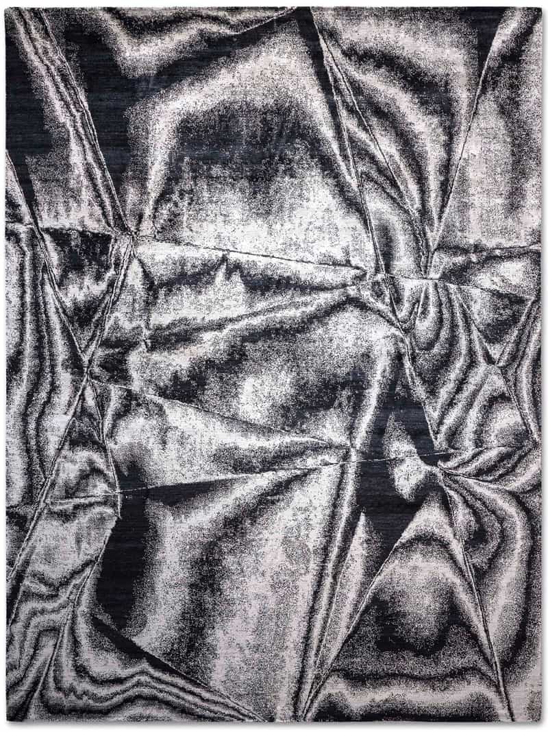 Tapete True Black & White Anodado à Mão