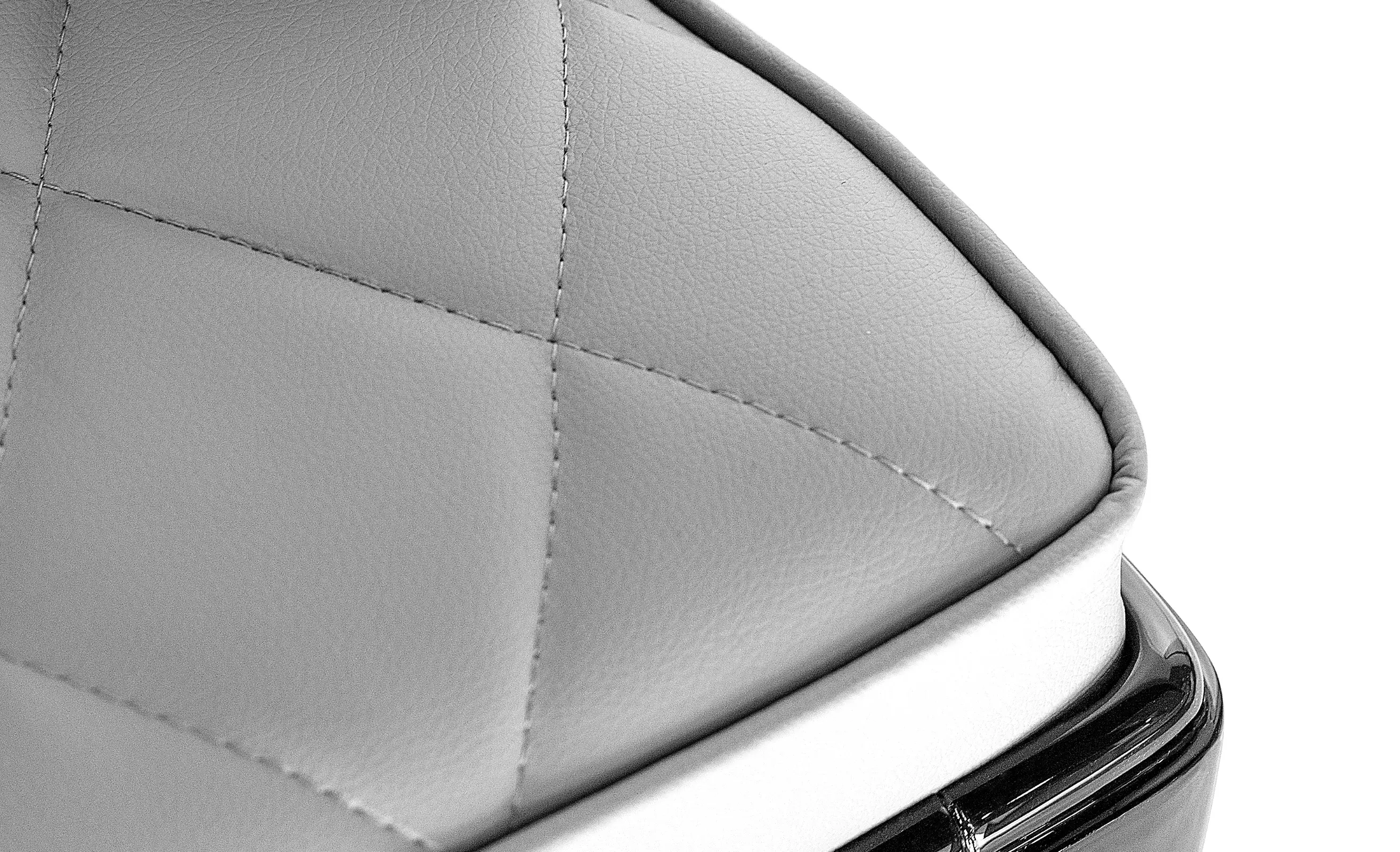 Cadeira de Escritório Pequena Regal