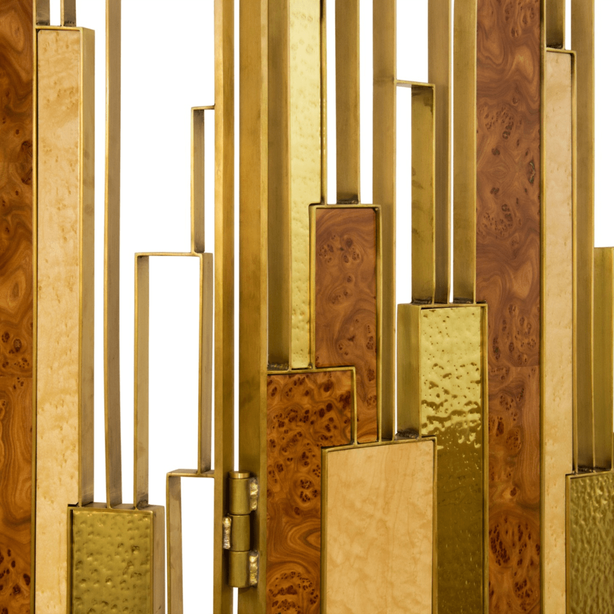 Biombo Sacred Temple