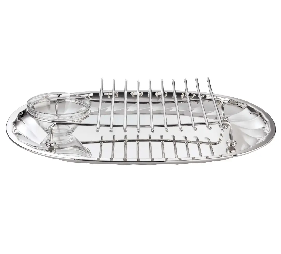 Conjunto de trinchar prateado com taça