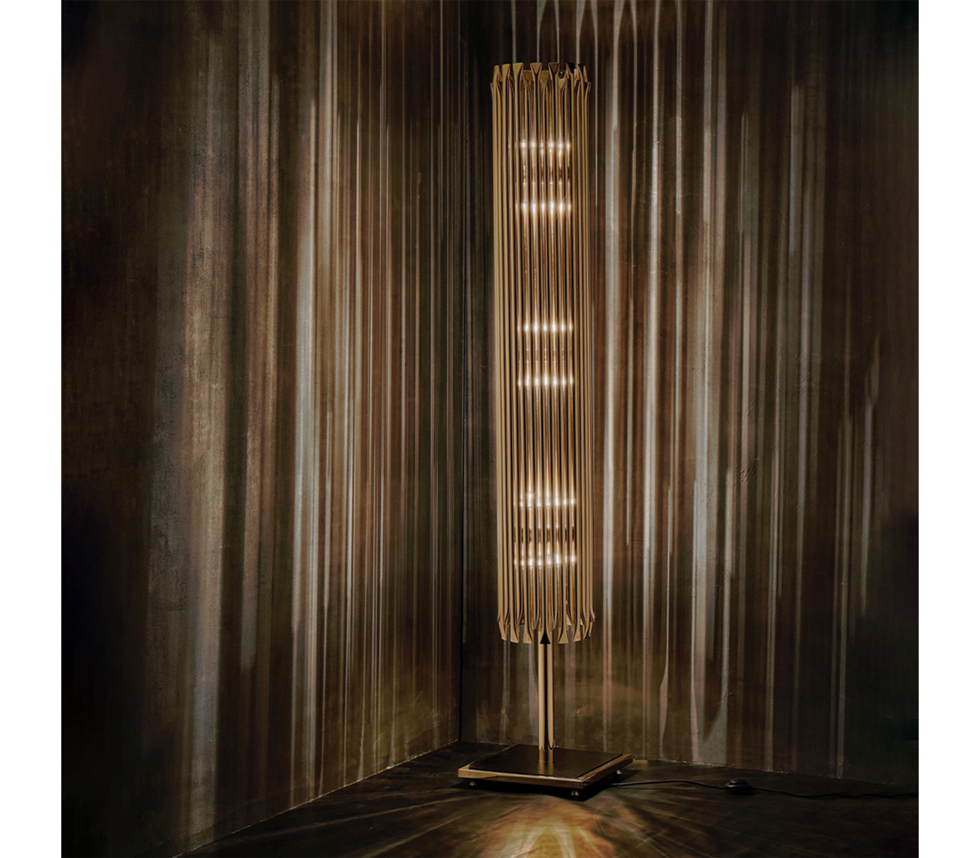 Candeeiro de pé Reflex