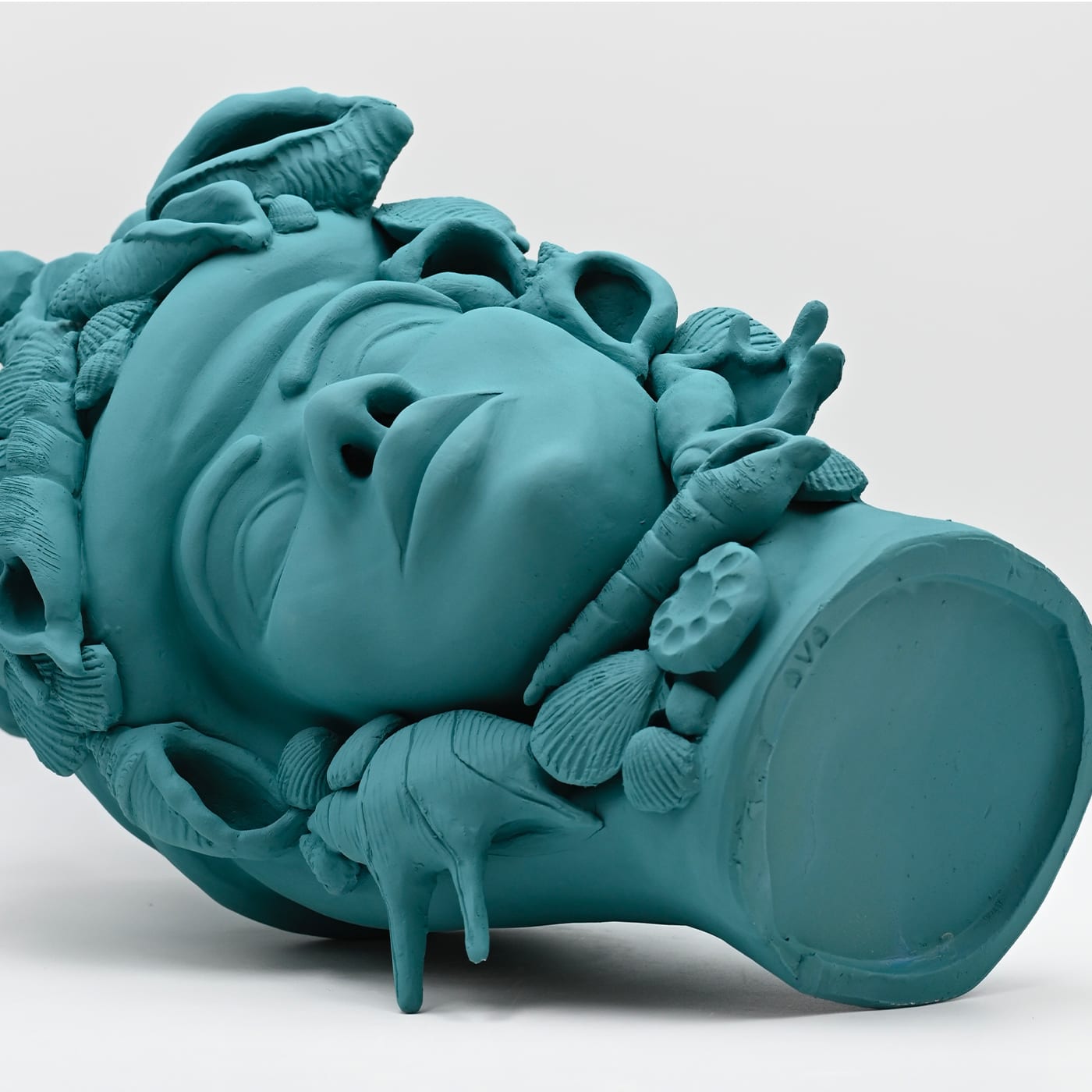 Escultura artesanal Moor's Head azul-petróleo