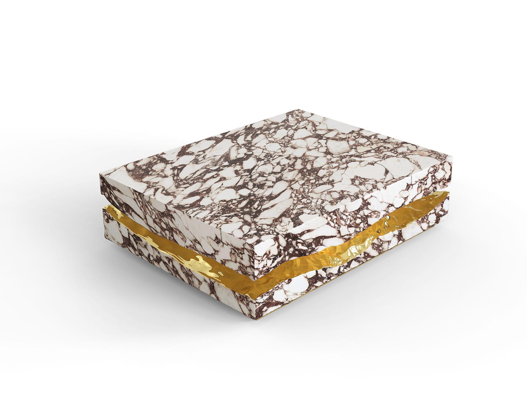 Mesa Boulder Mármore Calacatta Violla