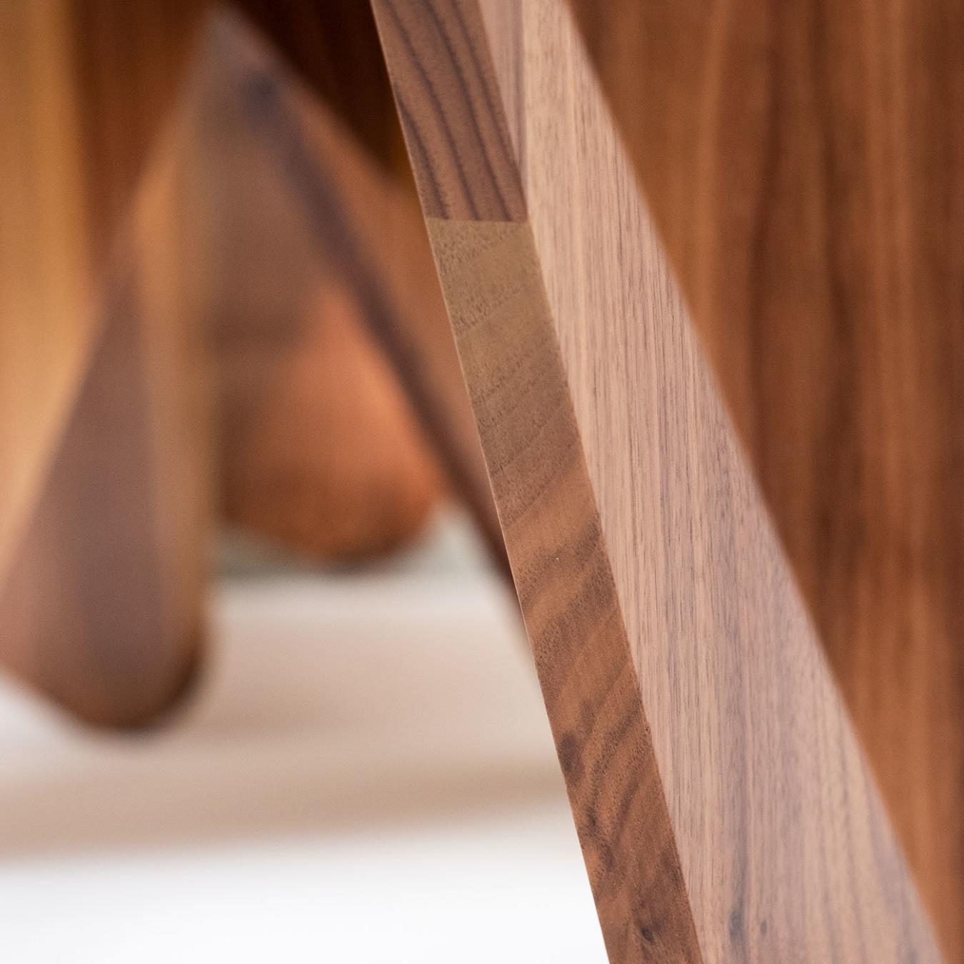 Mesa Baixa Média em Madeira