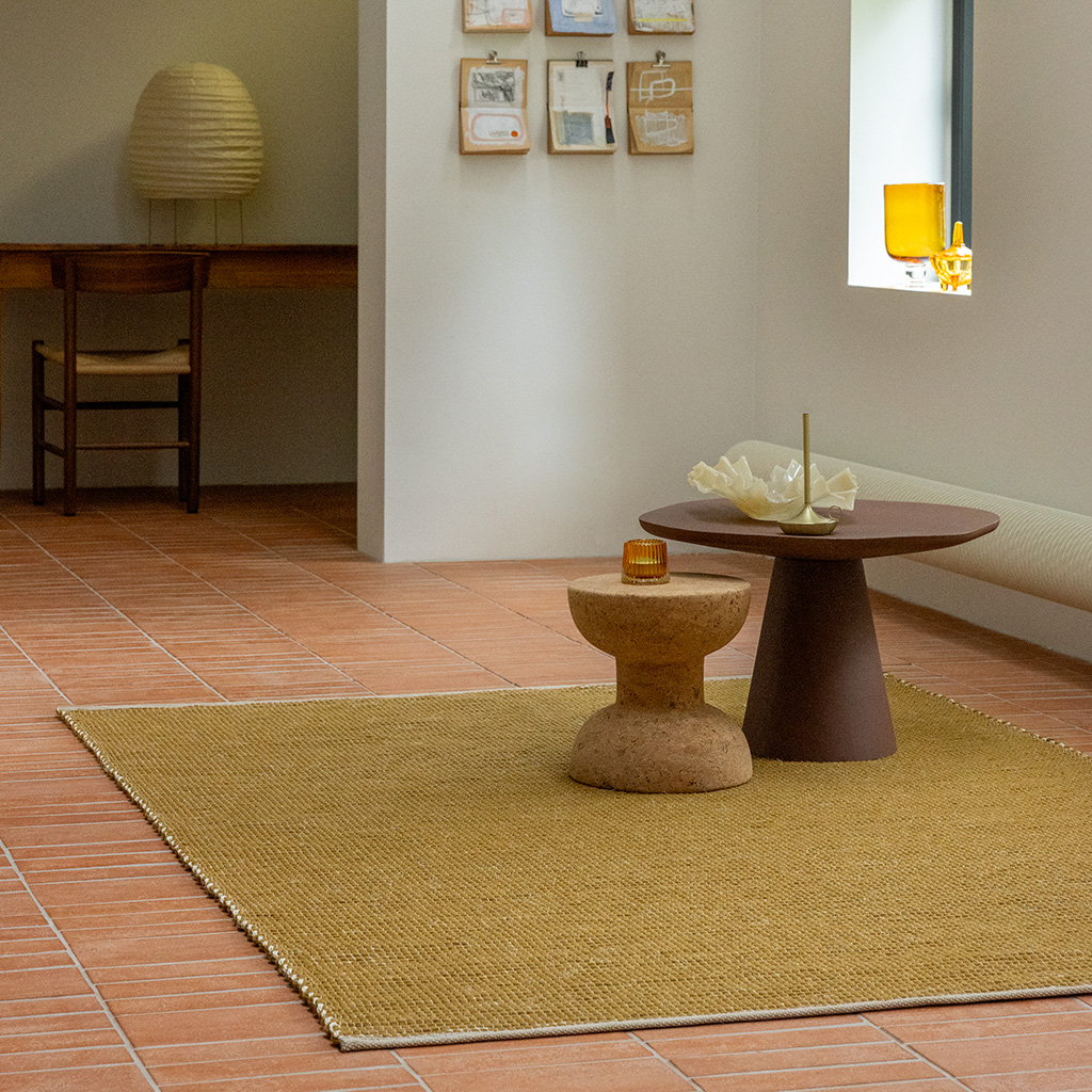 Tapete Frame Mostarda | Tamanho: 140 × 200 cm