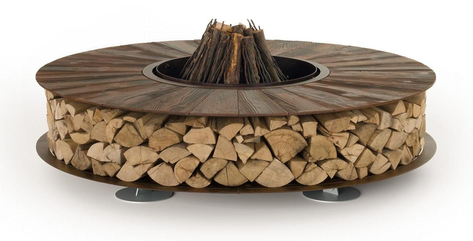 Lareira exterior textura Zero | Acabamento: Ferro corten | Dimensões: Ø 150 cm