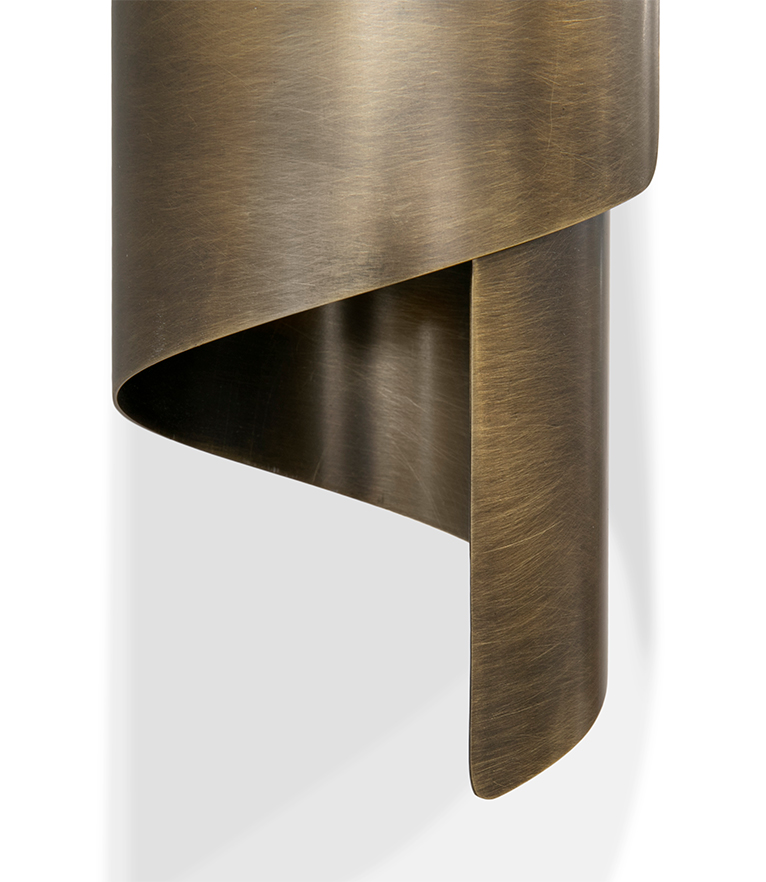 Candeeiro de parede latão envelhecido