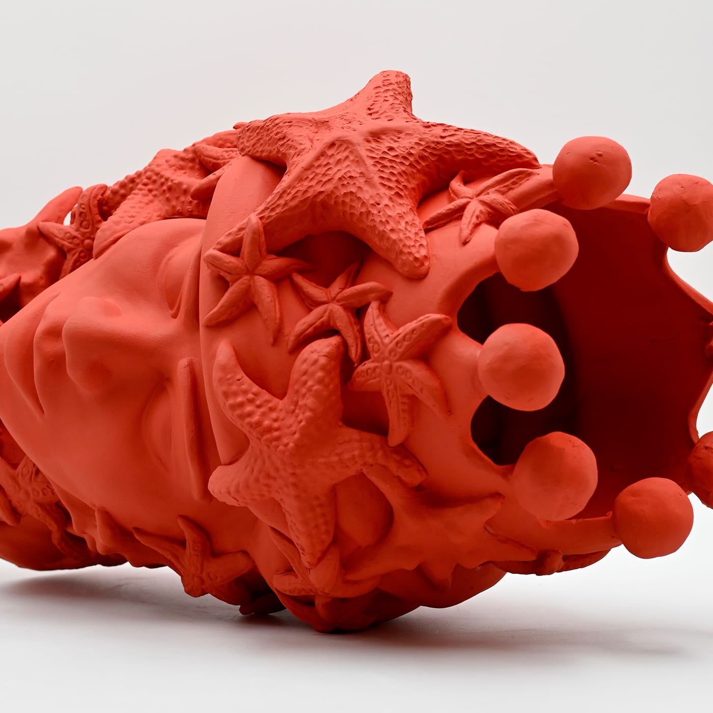 Escultura artesanal Moor's Head vermelha