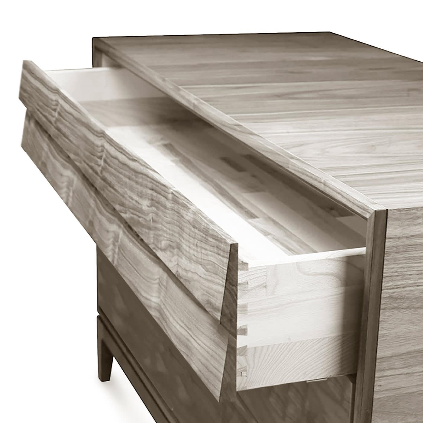 Cómoda Liliale Cinzenta