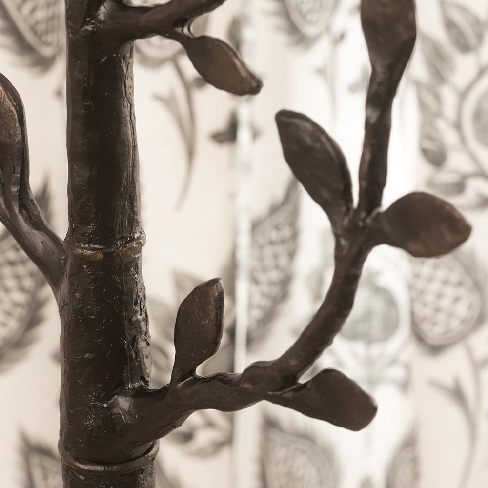 Candeeiro de Pé Millana com Acabamento Bronze Antigo