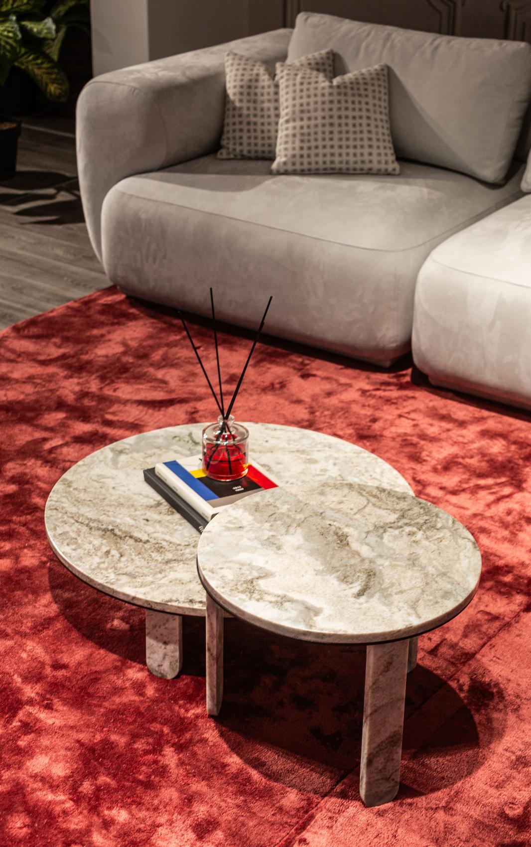 Mesa de Centro Castro em Mármore