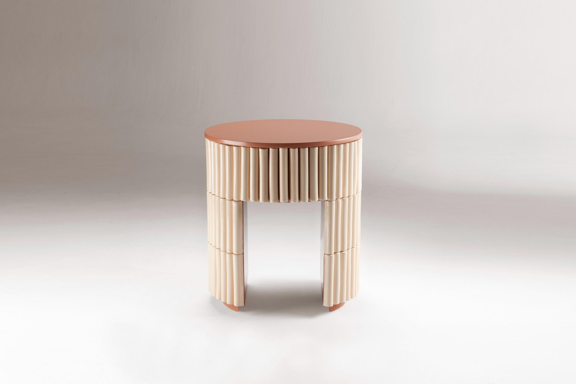 Mesa de Apoio Nouvelle Vague