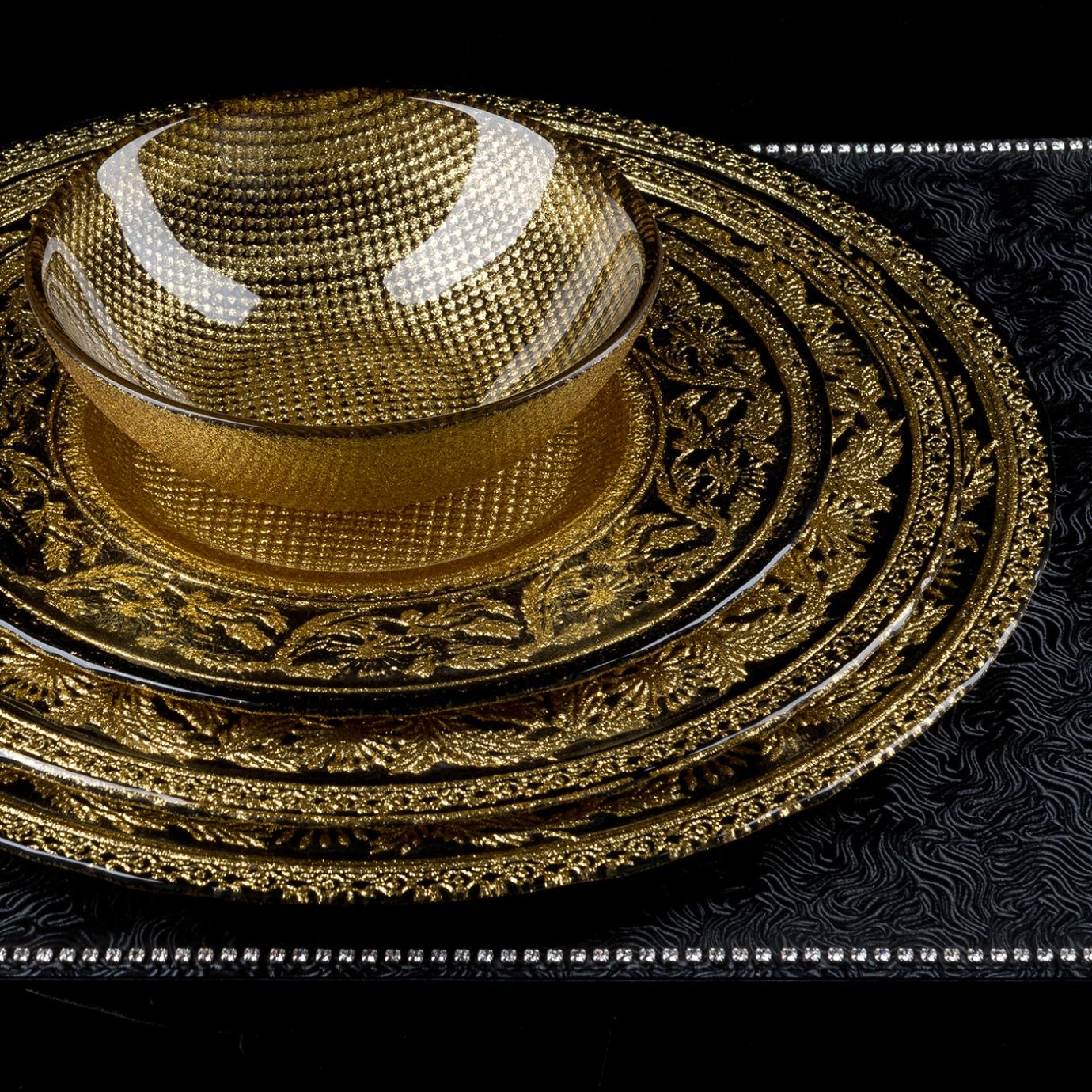 Taça Clássica Preta e Dourada