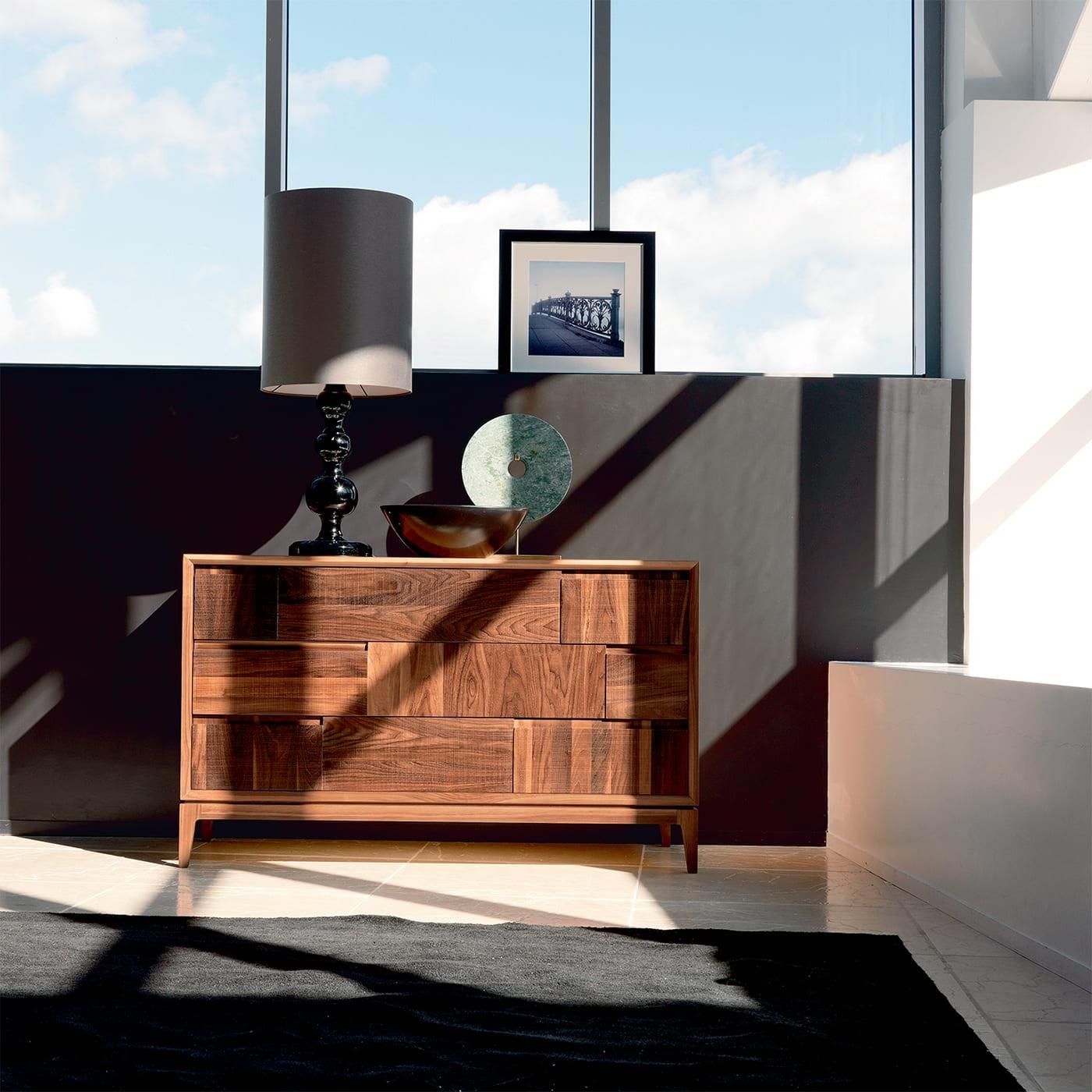 Cómoda Trama e ordito Castanha