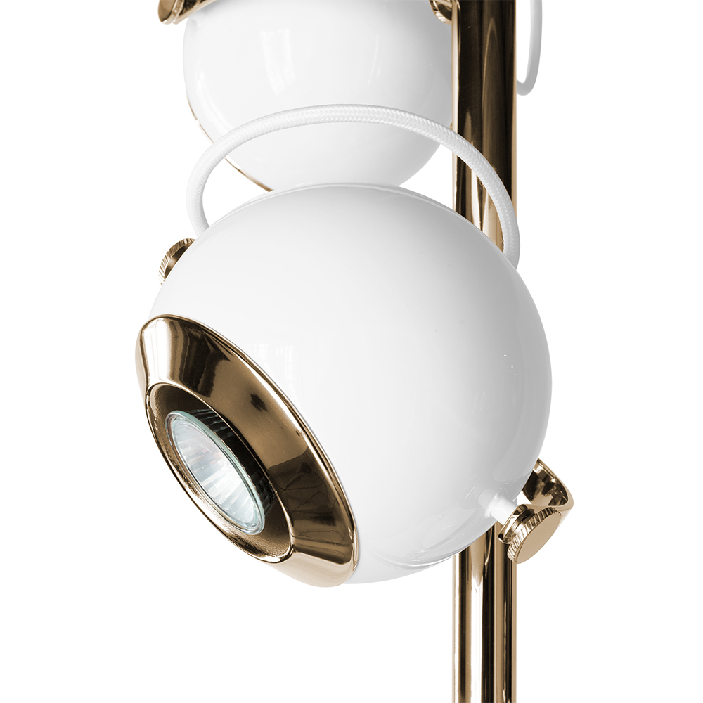 Candeeiro de pé visionário