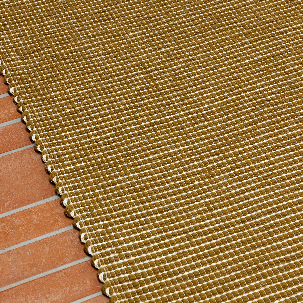 Tapete Frame Mostarda | Tamanho: 140 × 200 cm