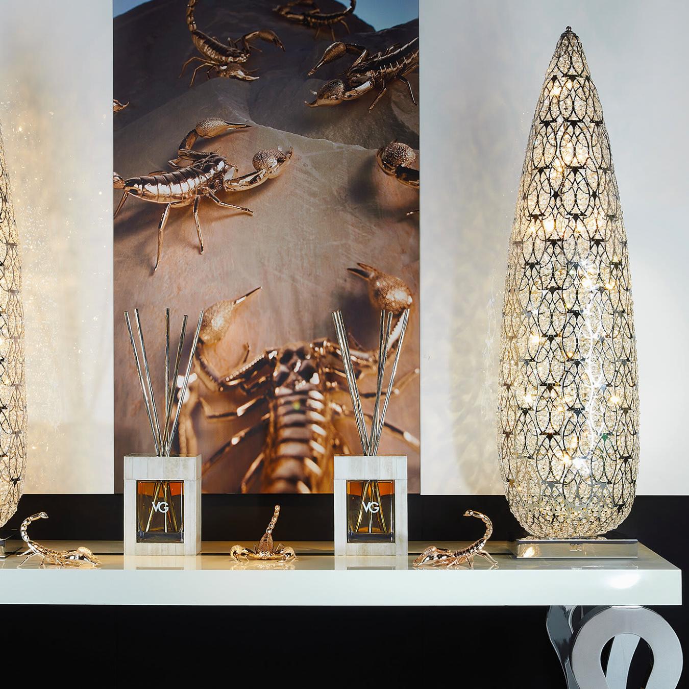 Candeeiro de Chão Flame