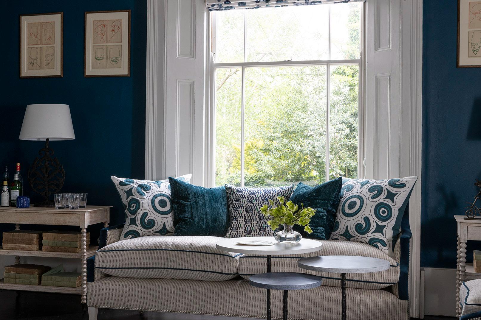 Mesa de Cocktail Grande Stina Chalk