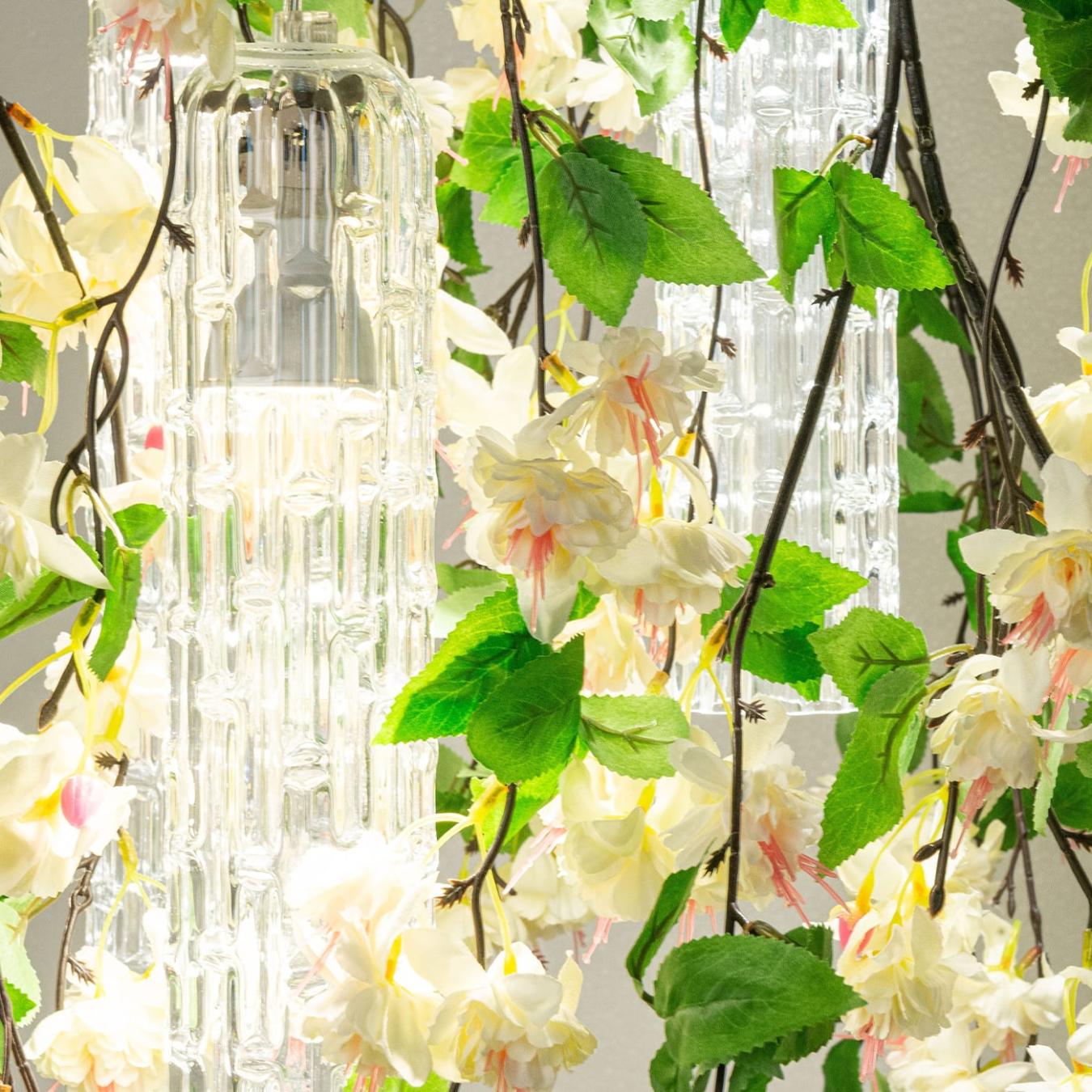 Lustre Pequeno White Cascade